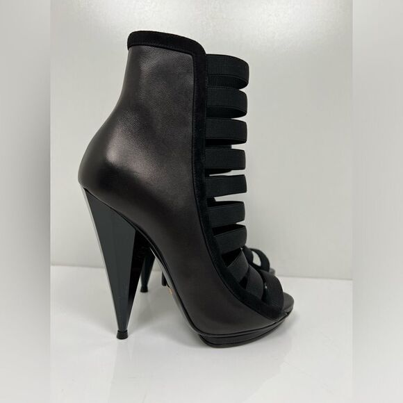 Gucci Black Booties Size 36.5 - Picture 1 of 11